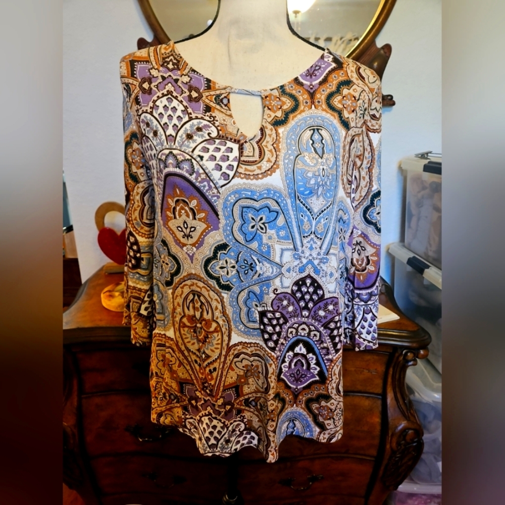 Chico's Size 1 (Med 8/10) Paisley 3/4 Sleeve Top